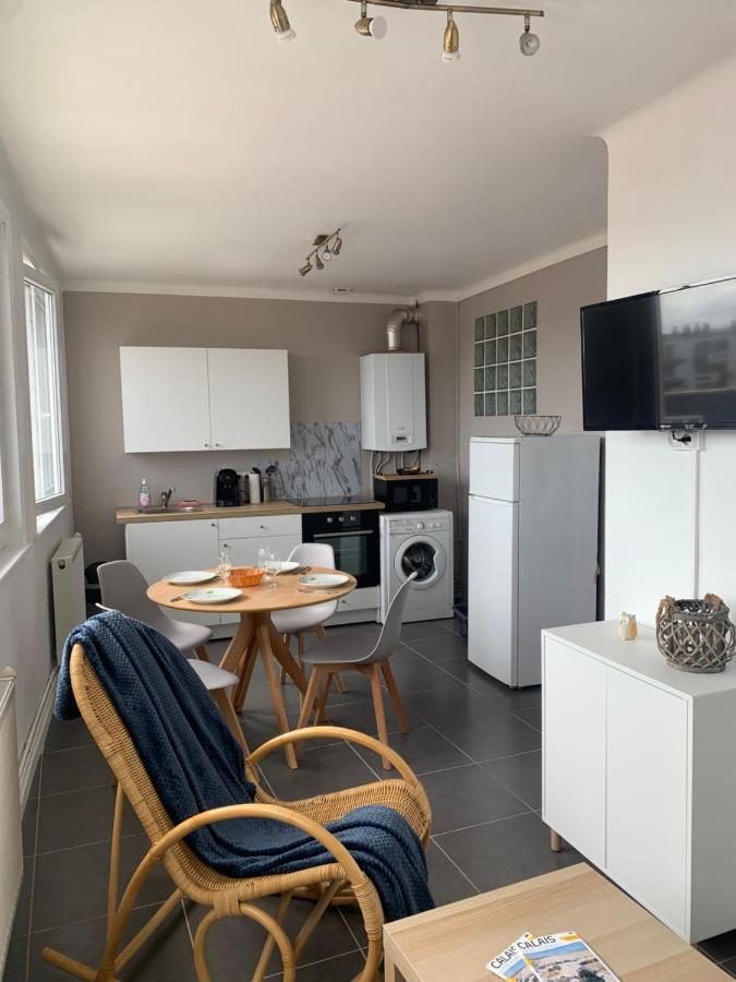 Le Logis De La Marina Apartment Calais Bagian luar foto