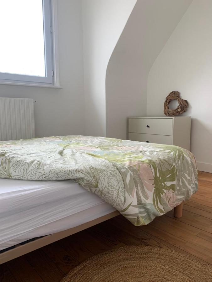 Le Logis De La Marina Apartment Calais Bagian luar foto